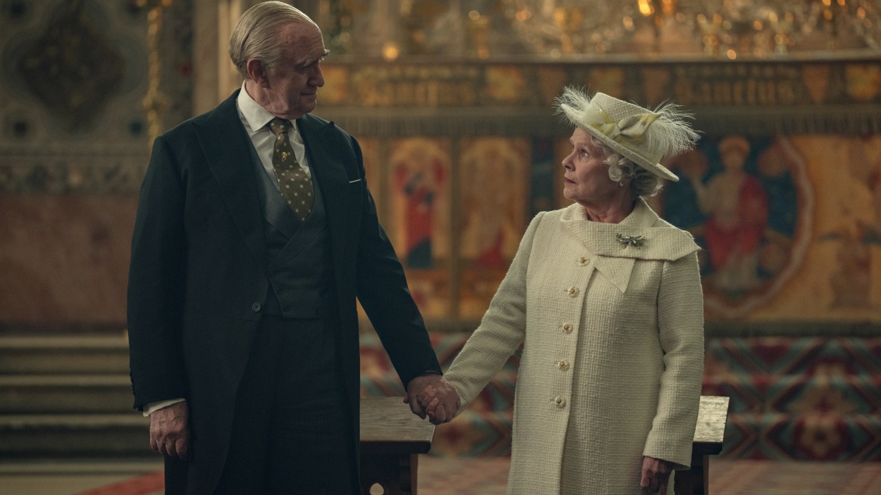 Jonathan Pryce and Imelda Staunton in The Crown.